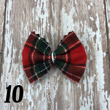 Load image into Gallery viewer, Heart Shaped Freshies with Bow