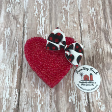 Load image into Gallery viewer, Heart Shaped Freshies with Bow